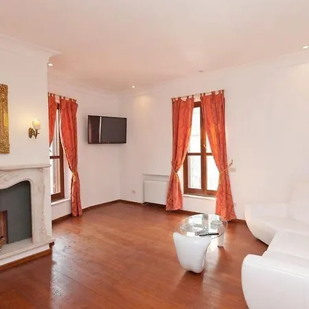 Corso Penthouse With Terrace Apartamento